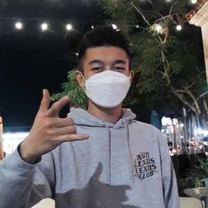 Meet your Posher, Dylan